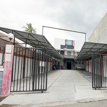 Hotel O Seturan Near Hartono Mall Yogyakarta Formerly Maleo Kostel Kejayan Exterior foto